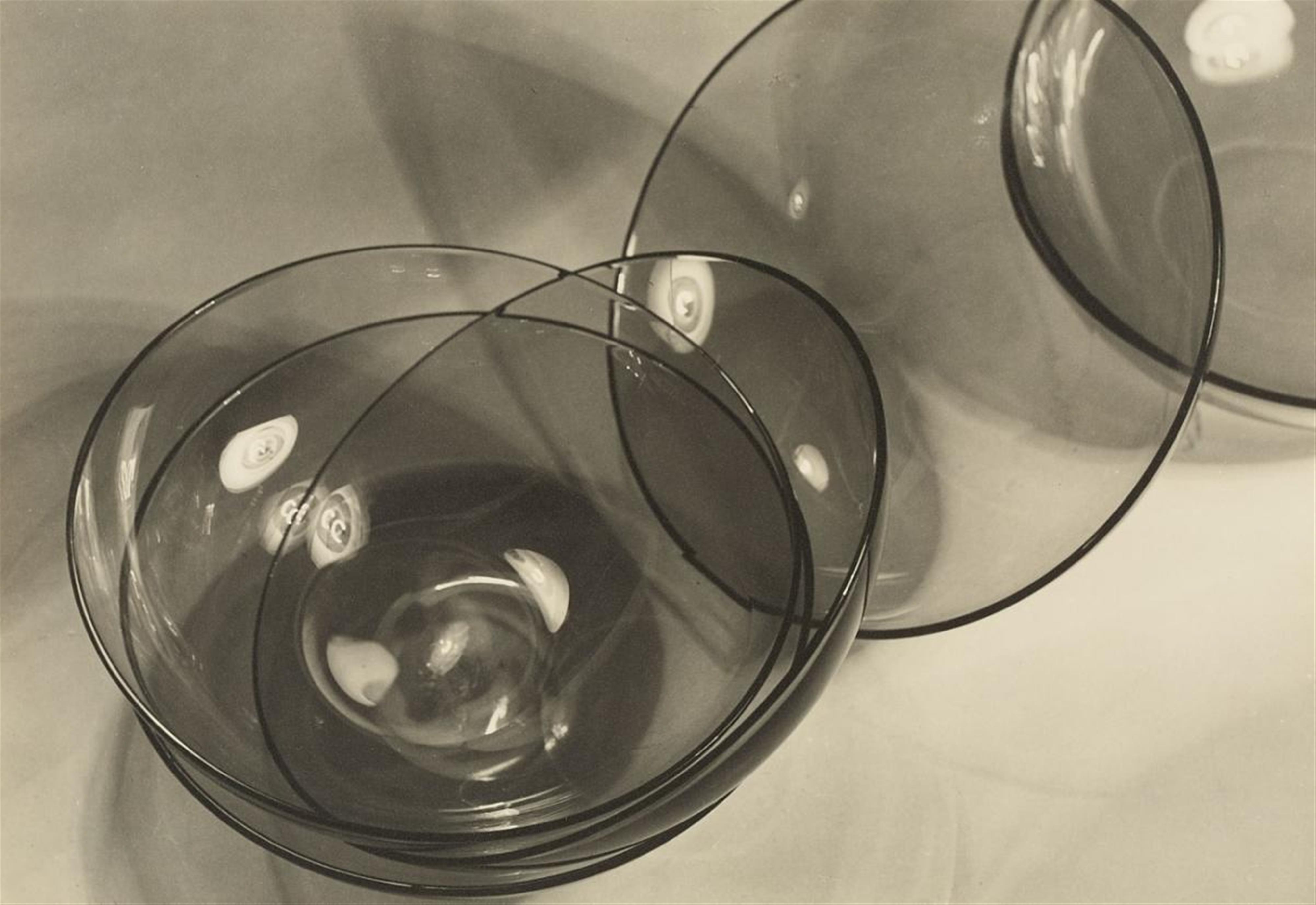 Max Baur - Rauchglas-Schalen (Smoked Glass Cups) - image-1
