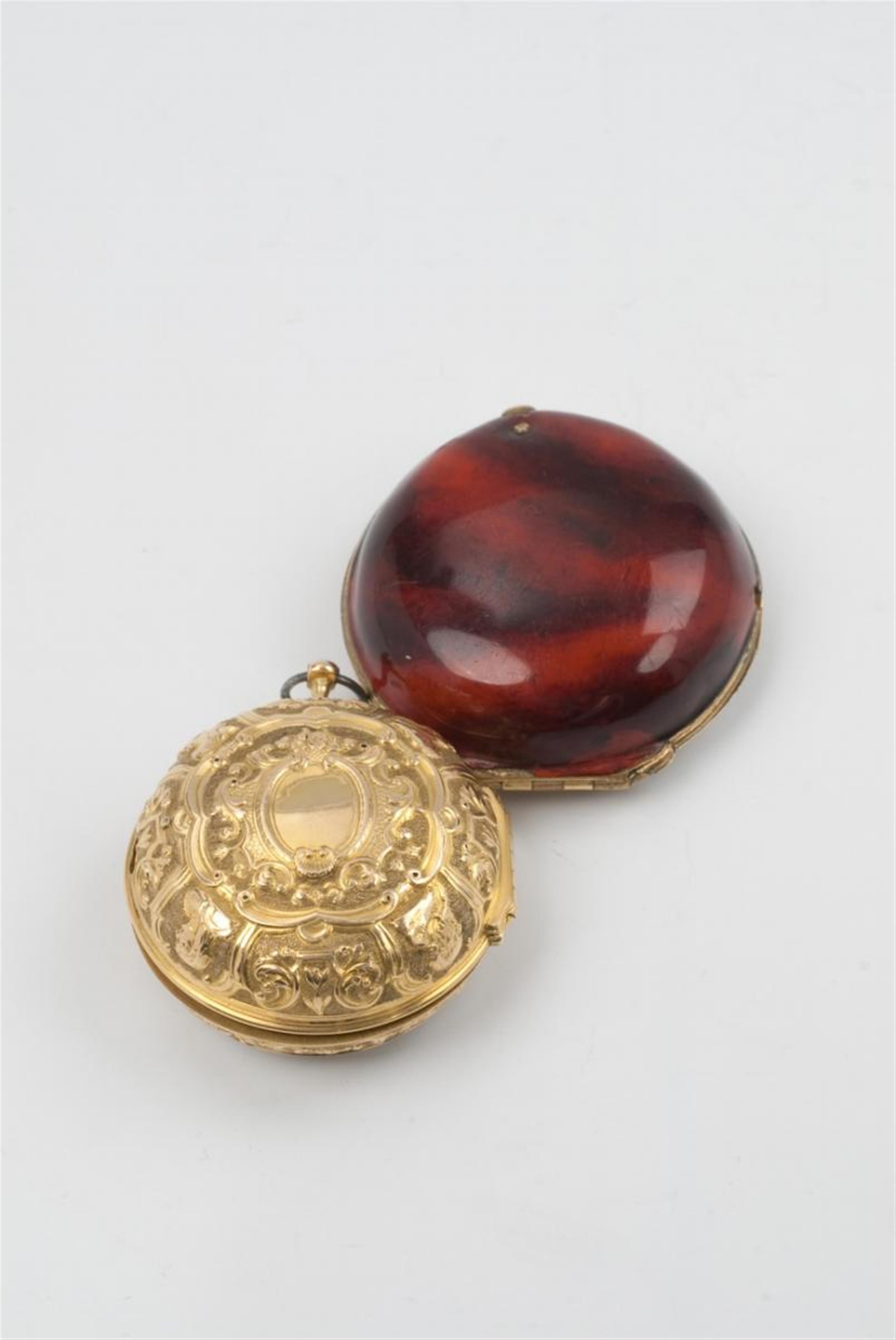 Goldene Louis XV-Taschenuhr - image-2
