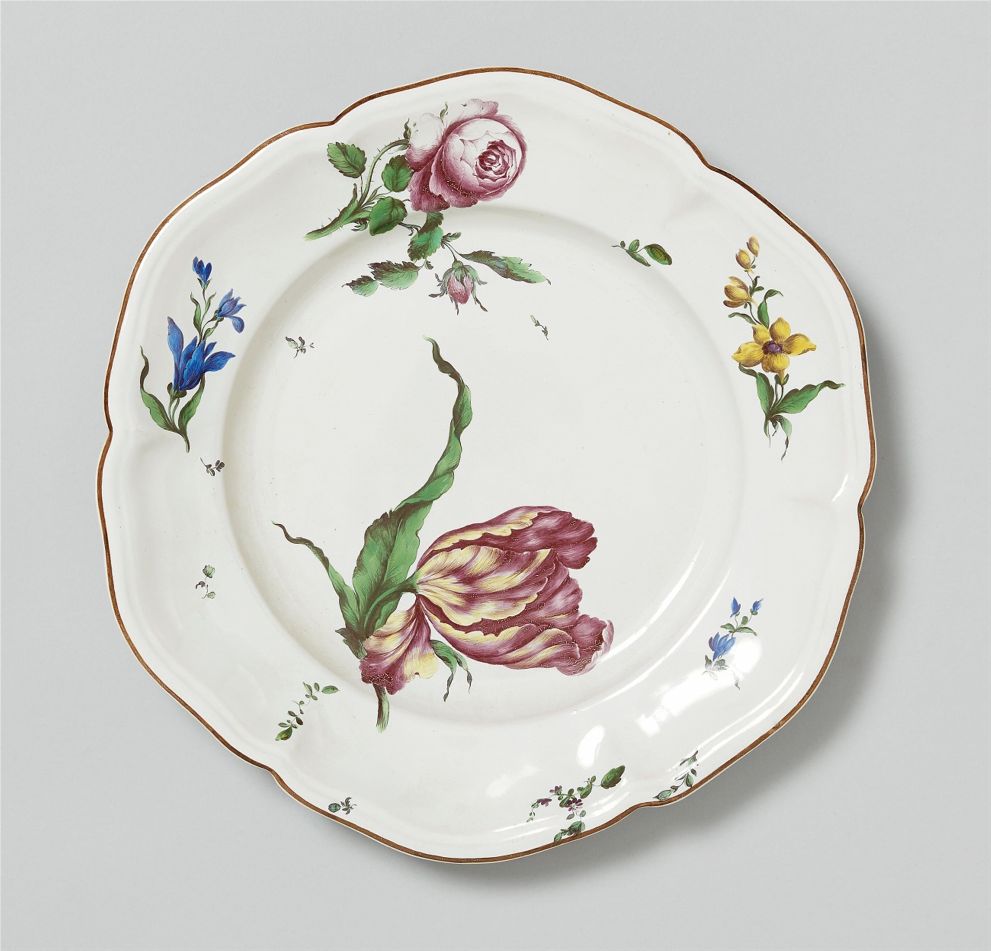 Platte mit "fleurs esseulées" - image-1