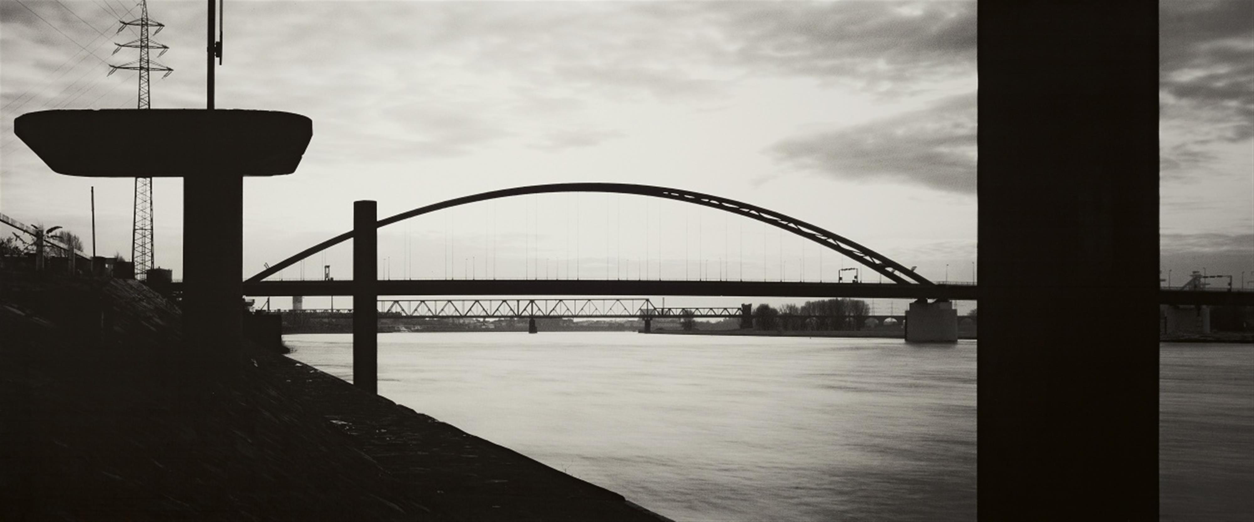 Tomas Riehle - Rheinbrücke Duisburg-Rheinhausen - Du.-Hochfeld - image-1