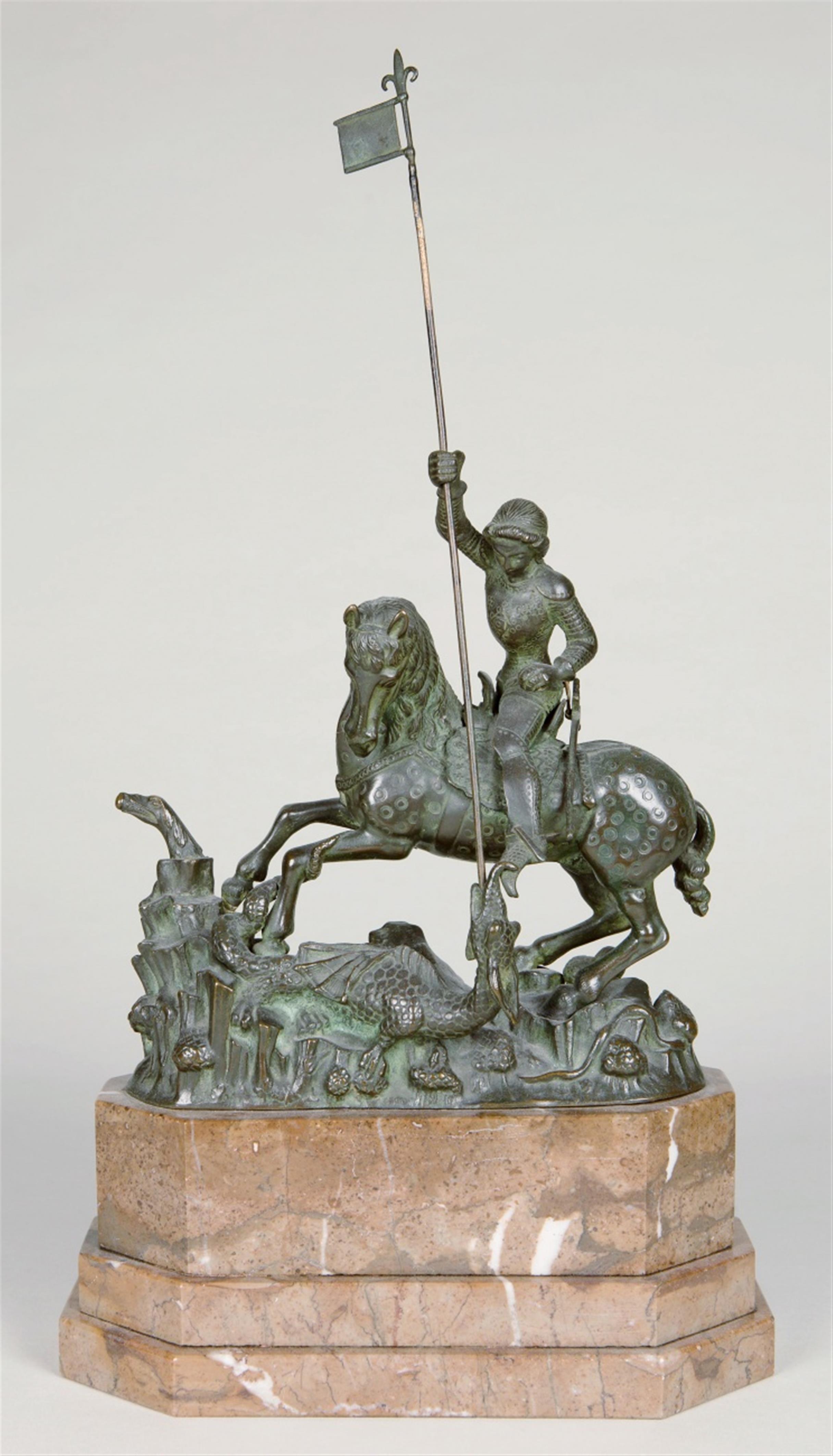 Kopie der Bronzestatue des Heiligen Georg in Prag - image-1