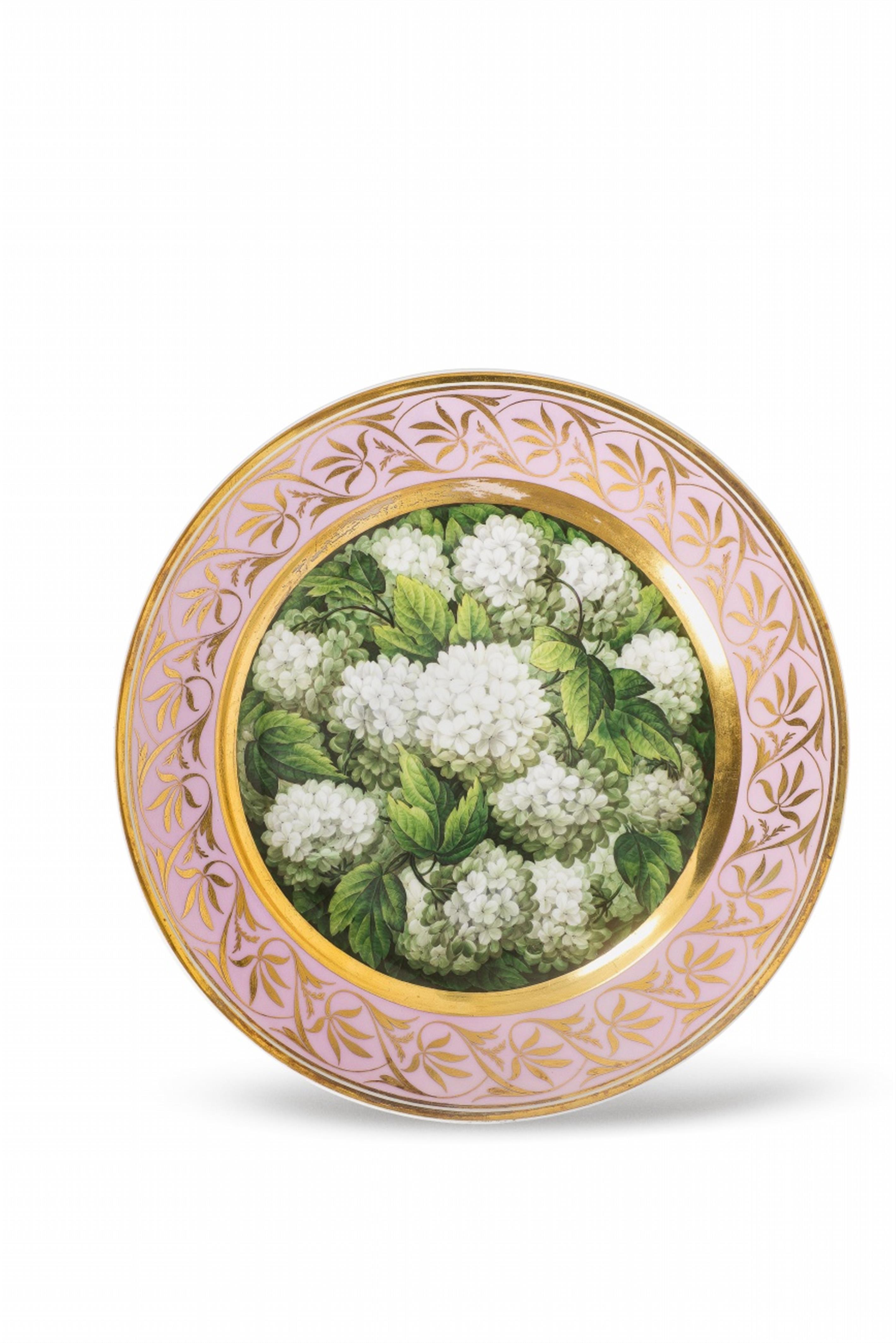 A Berlin KPM porcelain plate with snowball flowers - image-1