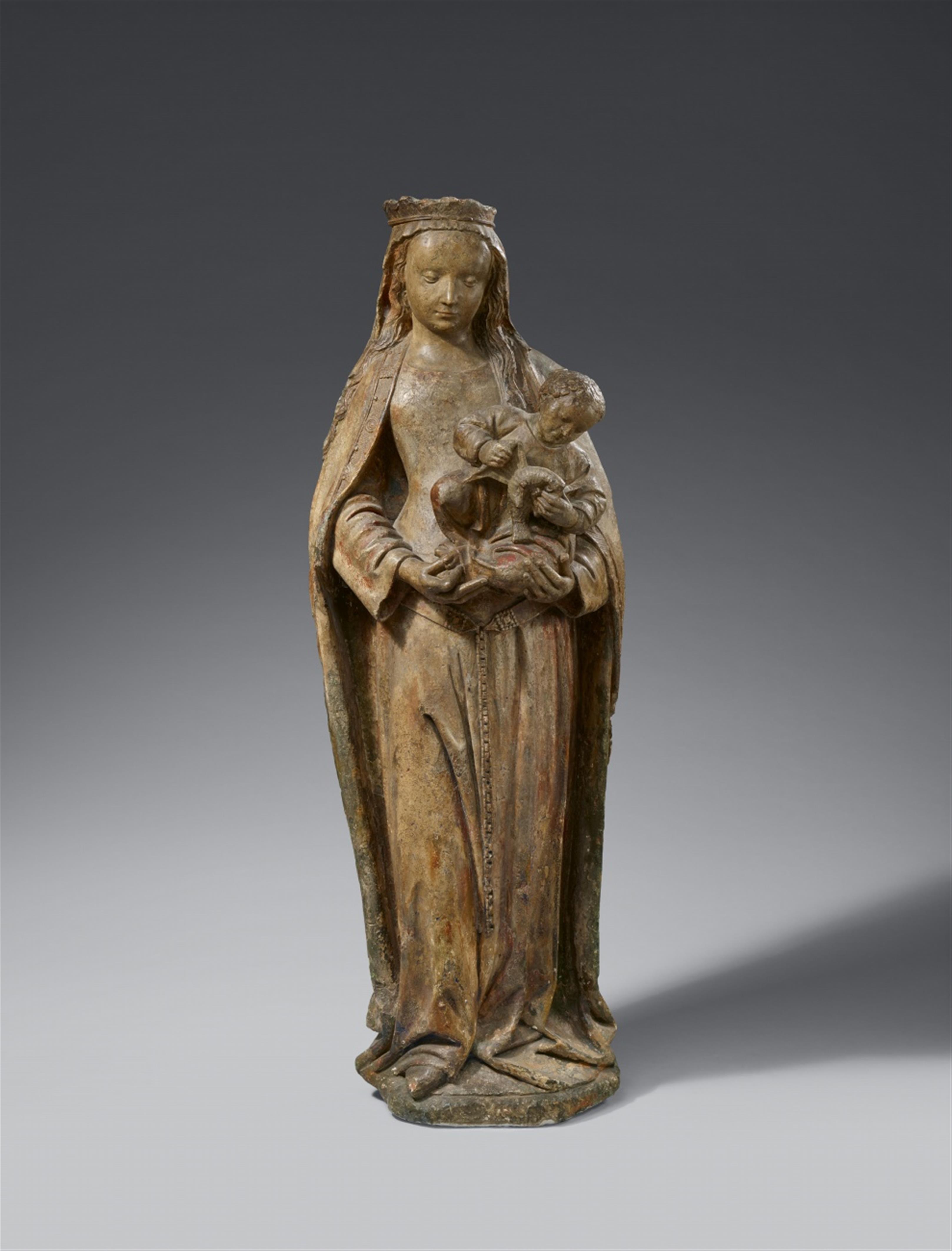 Burgundy circa 1450 - A Burgundian carved limestone figure of the Virgin and Child, circa 1450 - image-1