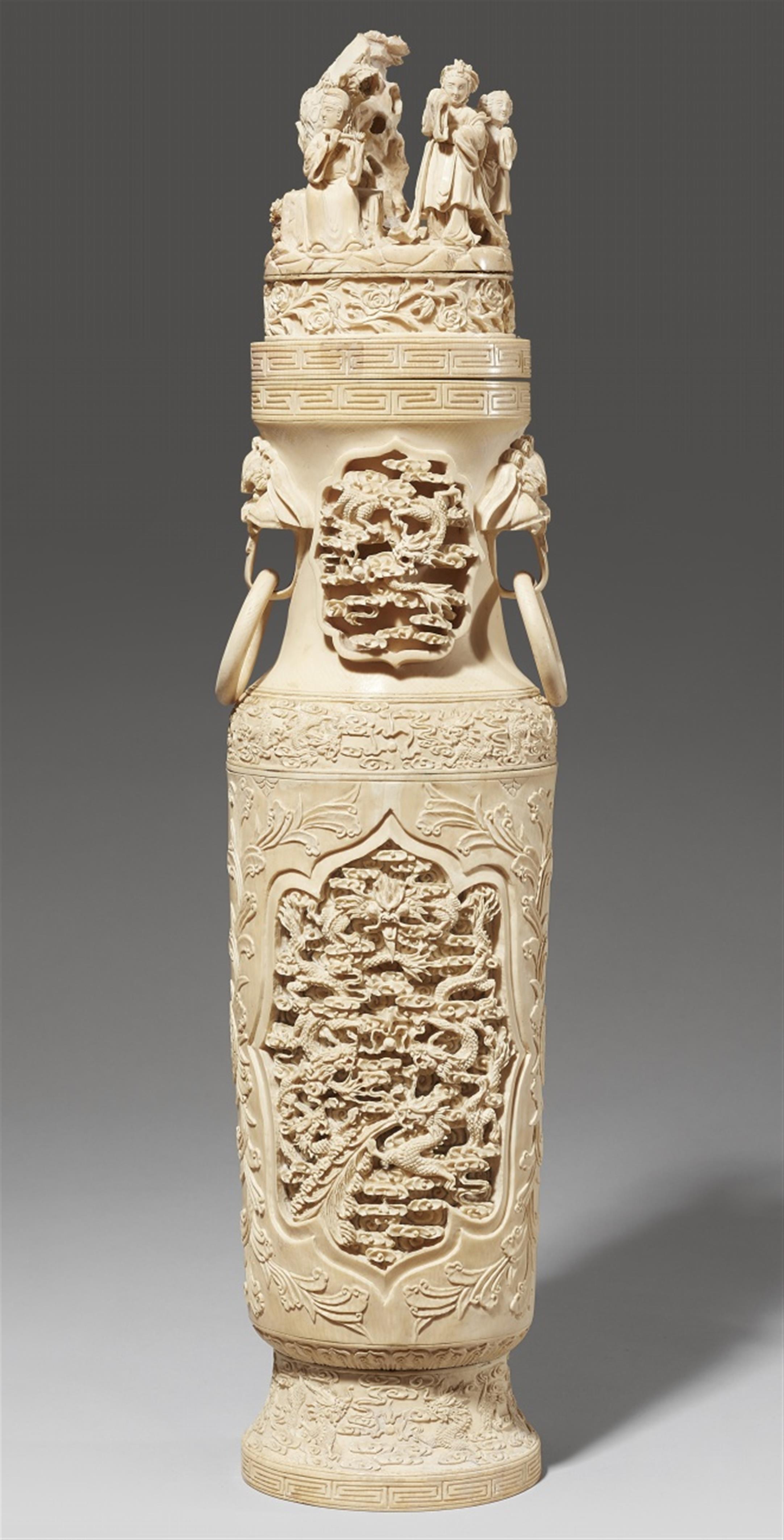 A tall ivory vase. Early 20th century - image-1
