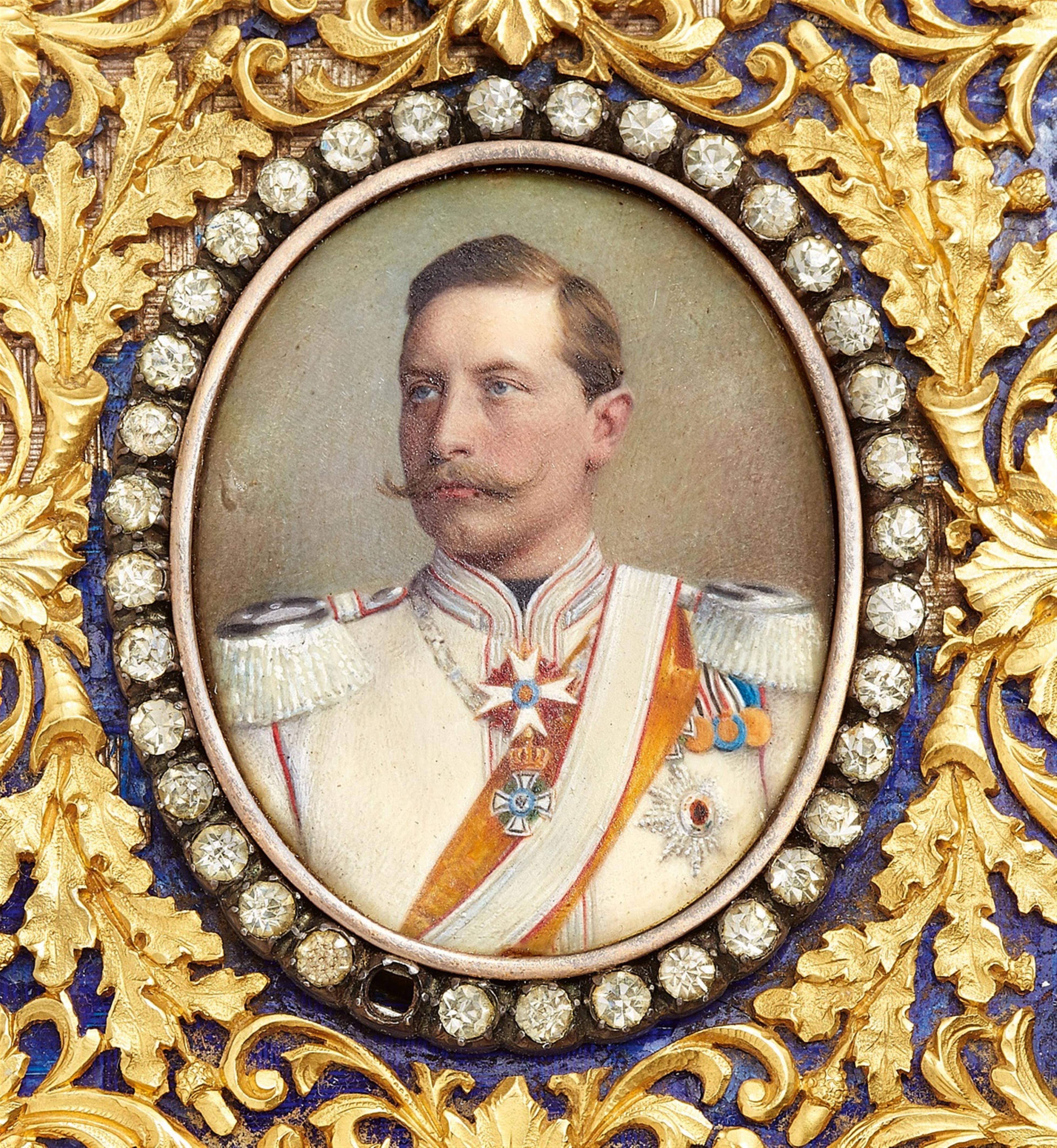 Imperial presentation box from German Emperor Wilhelm II - image-3