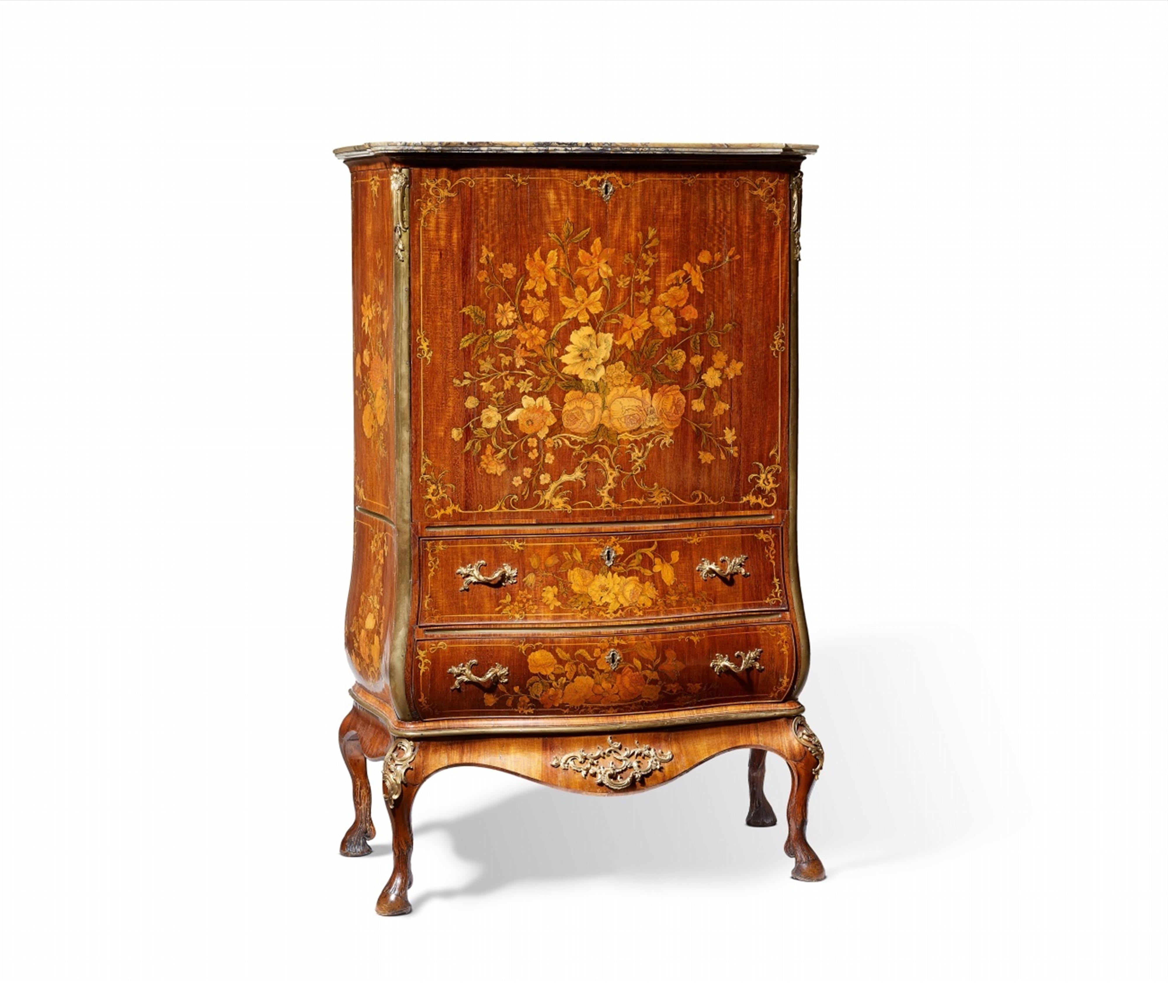 A highly important writing desk by Abraham Roentgen - 