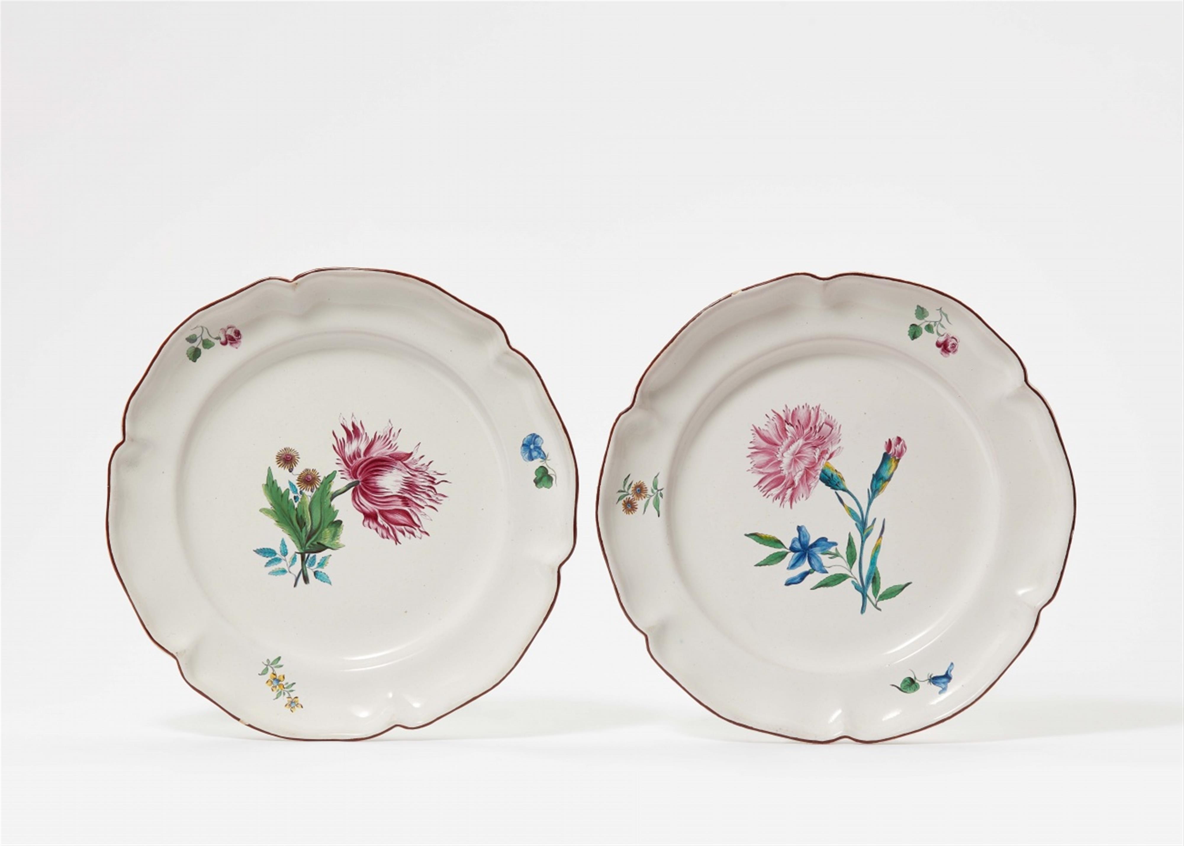 Two Strasbourg faience plates from the Clemenswerth hunting service - image-1