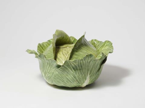 A large Strasbourg faience cabbage-form tureen - 