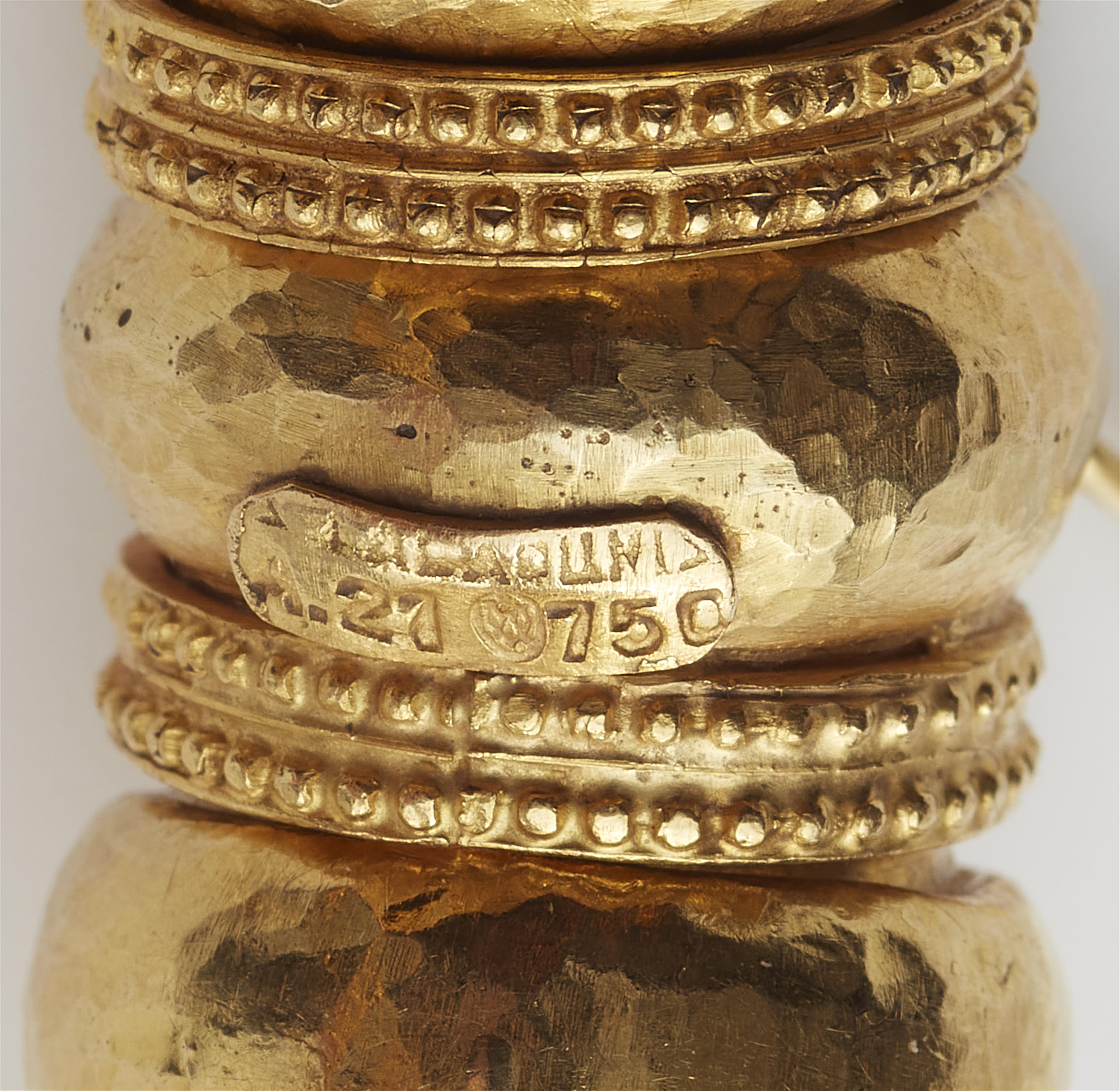 A Greek 18k gold Minoan style bead necklace. - image-2