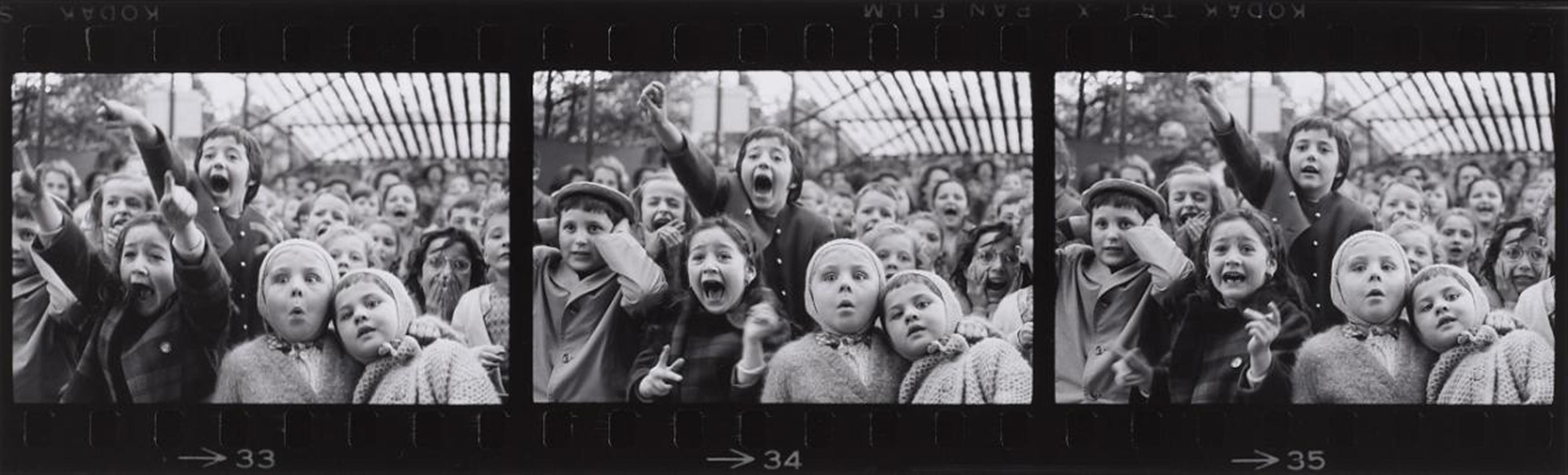 Alfred Eisenstaedt - Three Frames of Children at a Puppet Theatre, Paris - image-1