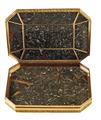 A Viennese neoclassical 18 ct gold and hardstone mosaic box - image-2