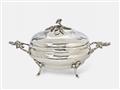 A small Breslau silver tureen and cover. Marks of Martin Kiesling, 1761 - 76. - image-1