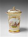 A rare Meissen porcelain covered beaker with chinoiserie decor. - image-3