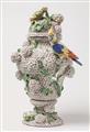 A rare early Meissen porcelain snowball vase - image-1