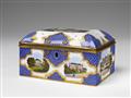 An ormolu-mounted porcelain box belonging to Marie von Sachsen-Altenburg - image-1