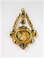 An 18k gold, enamel and emerald religious pendant - image-1