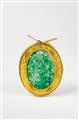 An 18k gold and carved jade pendant - image-2