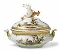 A Meissen porcelain tureen with a hippocamp finial - image-4