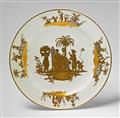 A Meissen porcelain plate with chinoiserie scenes - image-1