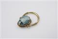 An 18k gold swivel ring with a scarab - image-1