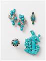 A pair of 18k gold and turquoise clip earrings - image-2