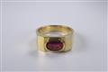 An 18k gold rubelite gentlemen's ring - image-1