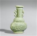 A celadon-glazed vase. Republic period (1912-1949) - image-1