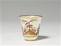 A Meissen porcelain beaker with chinoiserie decor - image-3