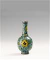 A small cloisonné enamel vase. Qianlong mark and period - image-1