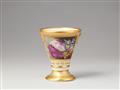 An English porcelain vase with floral decor - image-1