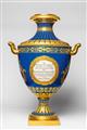 A Berlin KPM porcelain vase for General von Voß-Buch - image-4