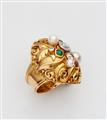 An 18k gold and gemstone ring - image-5