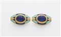 A pair of Egyptian style 18k gold clip earrings - image-1