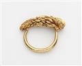 An 18k gold "Lupins" bracelet - image-2