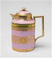 A Vienna porcelain coffee pot from a solitaire - image-2