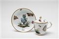 A rare Fulda porcelain cup and cover - image-2