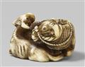 An ivory netsuke of an ox with a calf. Early 19th century - image-2