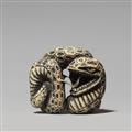 An ivory netsuke of a winding snake. 20th century - image-1