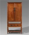 A huanghuali cabinet in two parts. Early 19th century - image-1
