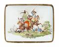 A porcelain snuff box with battle scenes - image-2