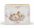 A porcelain snuff box with allegories of the arts and a portrait of Friedrich II - image-5