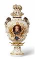 A magnificent Berlin KPM porcelain vase with portraits of two emperors - image-1