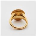 An 18k gold and pearl ring - image-3
