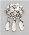 A Jugendstil silver pin by Georg Jensen, model no. 122 - image-1