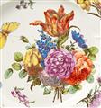A magnificent Nymphenburg porcelain platter related to the court service - image-2