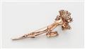 A 14k red gold diamond tremble brooch - image-2