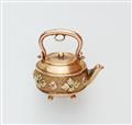 An 8k gold teapot charm - image-2