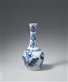 A blue and white bottle vase. Transitional period. 17th century - image-4