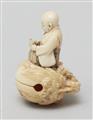 An ivory netsuke of a monk on a temple gong, by Kogyoku. Second half 19th century - image-2