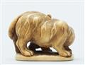 An ivory netsuke of Yoko and a tiger, the 14th paragon of filial piety. Mid-19th century - image-2